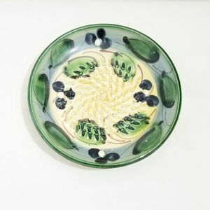 Vintage 1980 Spanish Round Garlic Grater Plate, Handmade/Hand Painted in Spain